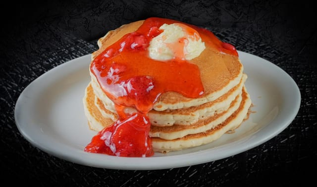 (2) Short Stack Buttermilk Pancakes